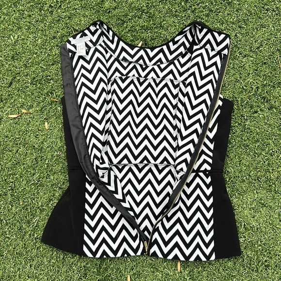 H&M Black and White Chevron Sleeveless Top W/ Peplum Size 6 - Picture 6 of 8